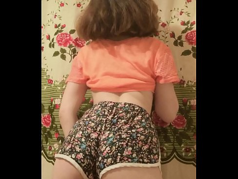❤️ Sexy young babe stripping off her shorts on camera ❤️❌ Sex at pl.pornovore.ru ☑